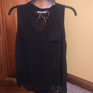 BLACK LACEY TANK